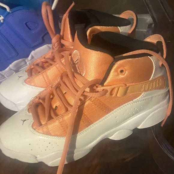 Two pairs of sneakers grade school size 3 - Picture 2 of 5